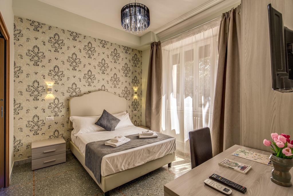 Roma 41 Hotel Exterior photo