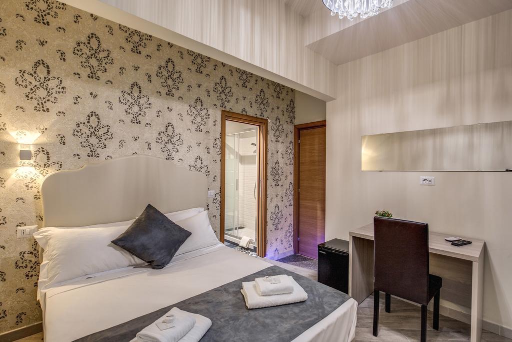 Roma 41 Hotel Exterior photo