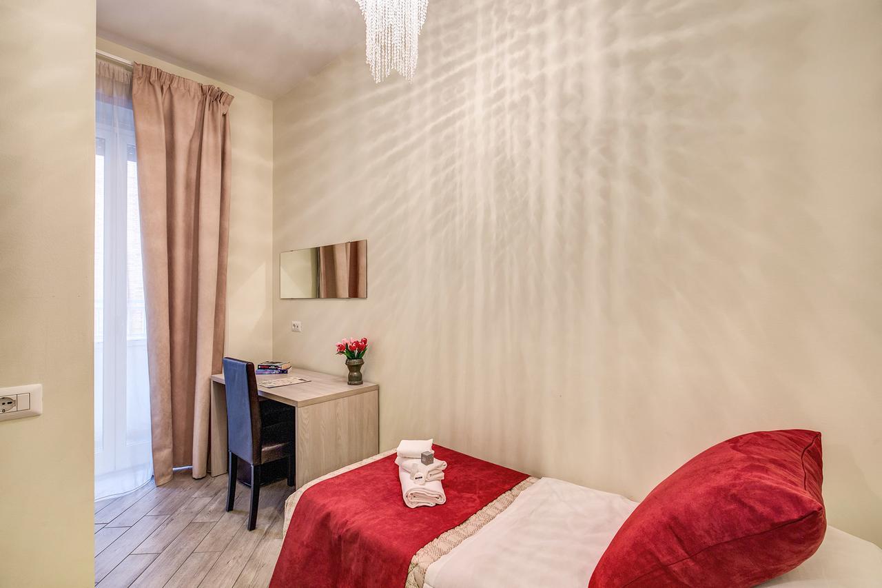 Roma 41 Hotel Exterior photo
